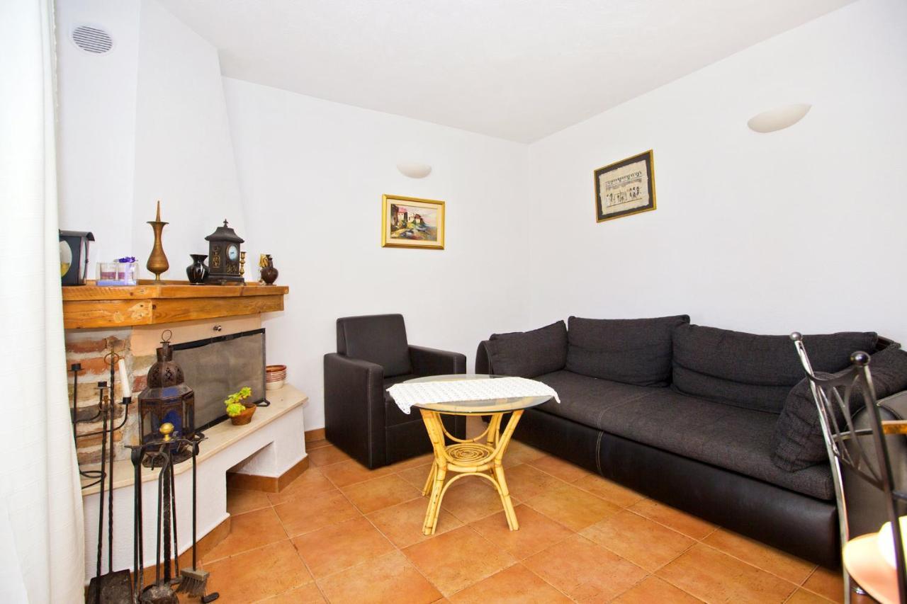 Gdinj Seaside Secluded Apartments Cove Tvrdni Dolac, Hvar - 4008 מראה חיצוני תמונה
